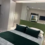 La Lepre Artemide 4* ナポリ