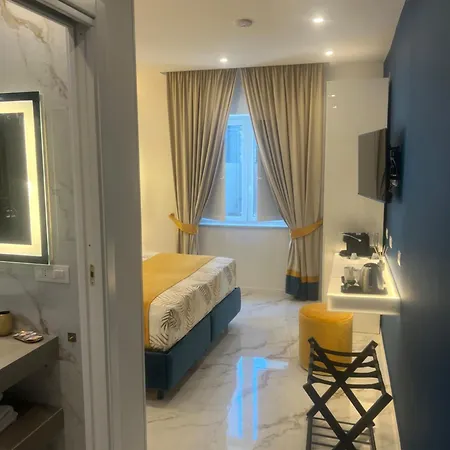 La Lepre Artemide 4* Neapol